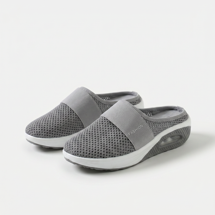Peta | Cushioned Wedge Mules