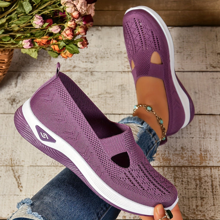 Carry | Cushioned Slip-On Shoes