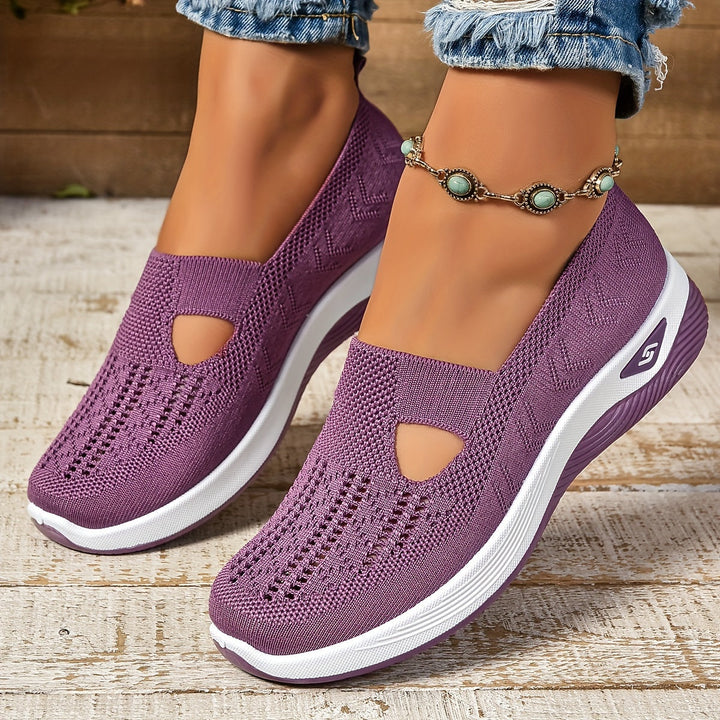 Carry | Cushioned Slip-On Shoes