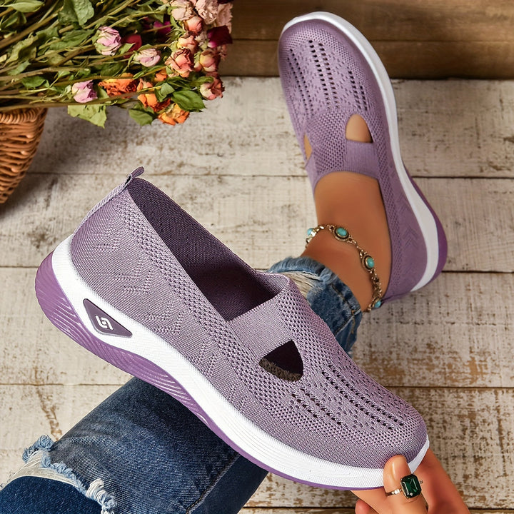Carry | Cushioned Slip-On Shoes