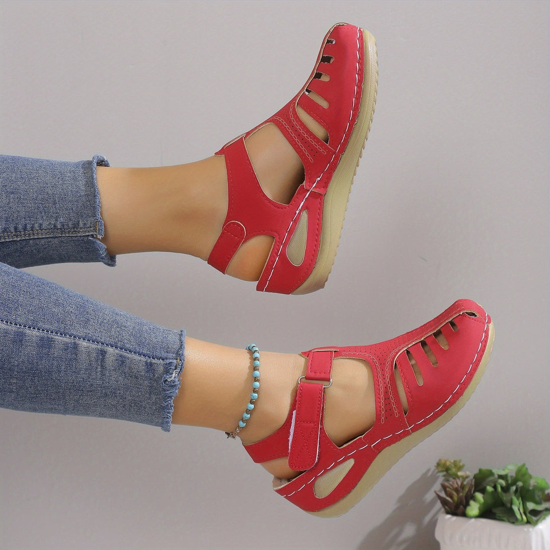 Wendy | Gently Lifted Comfort Sandals