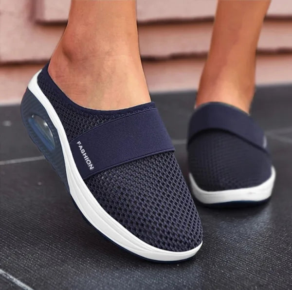 Peta | Cushioned Wedge Mules