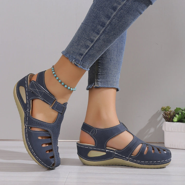 Wendy | Gently Lifted Comfort Sandals