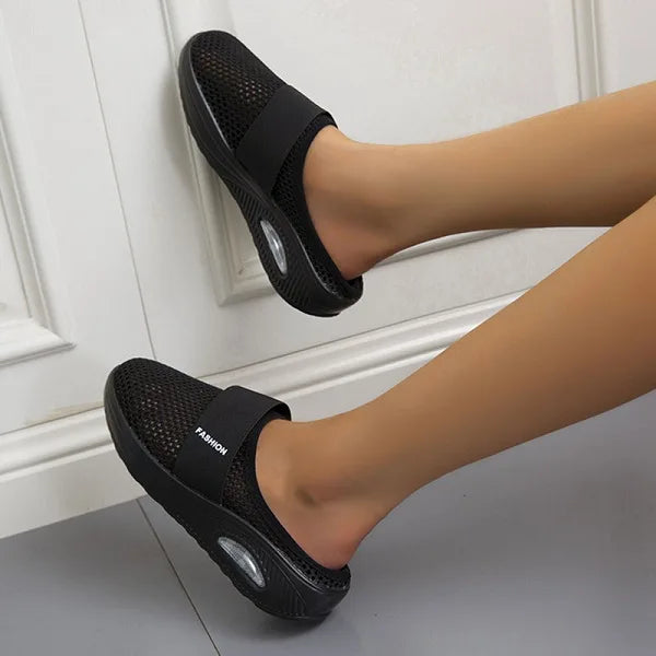 Peta | Cushioned Wedge Mules