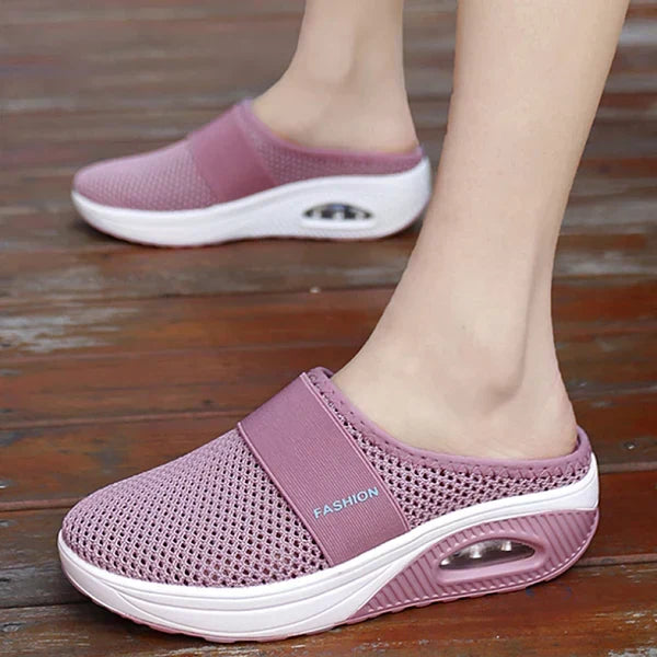 Peta | Cushioned Wedge Mules
