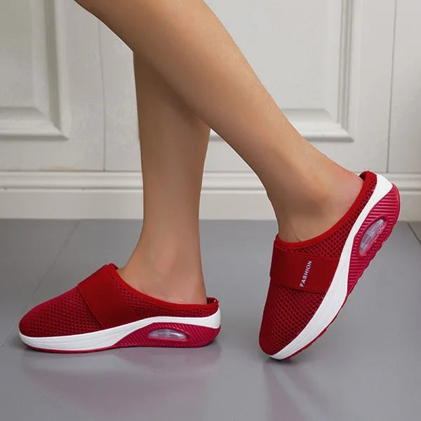 Peta | Cushioned Wedge Mules